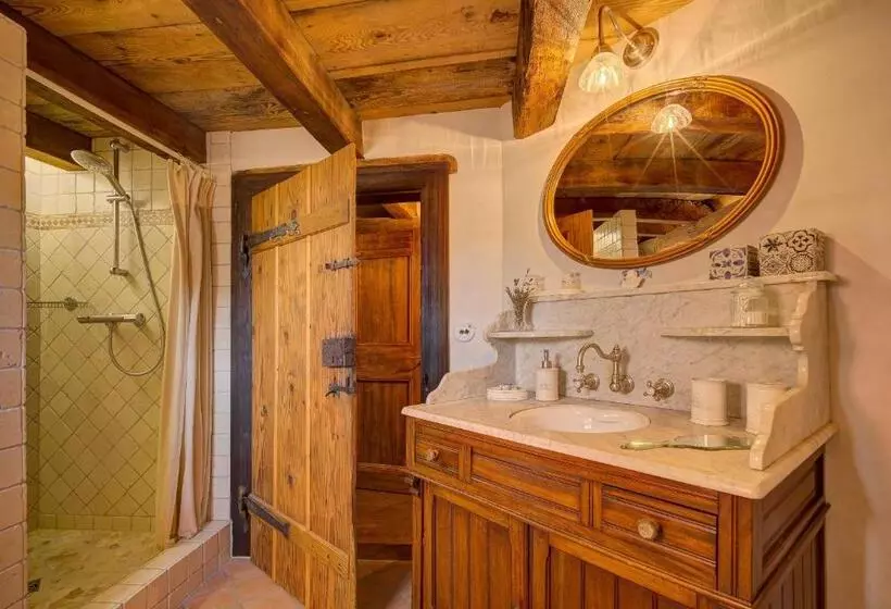 تختخواب و صبحانه Au Fil Du Temps