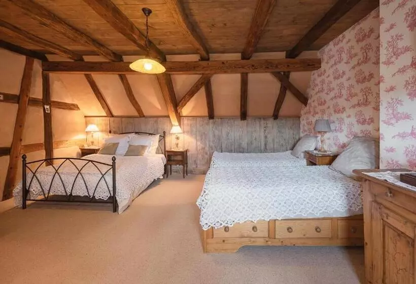 تختخواب و صبحانه Au Fil Du Temps