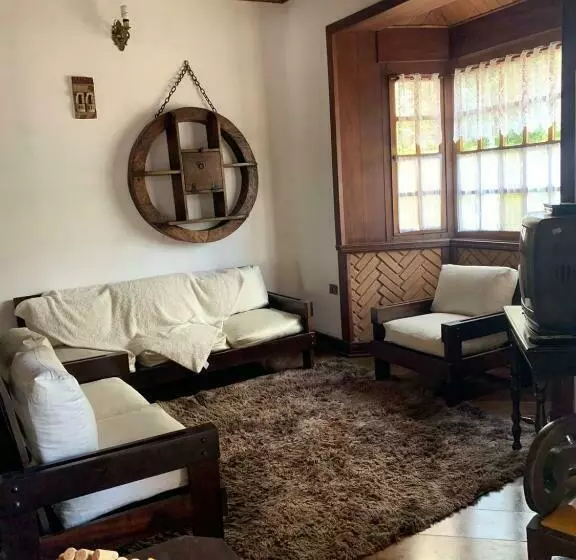 ベッドアンドブレックファースト Casa Villa Lemos
