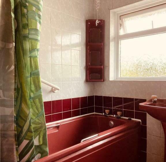 بنسيون Melrose Three  At Stayboom