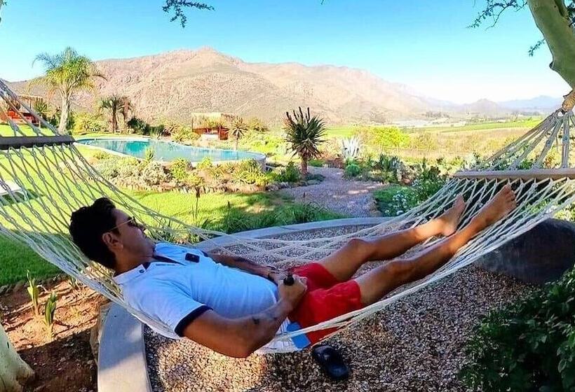 Пансион Pjure Wellness Retreat & Spa