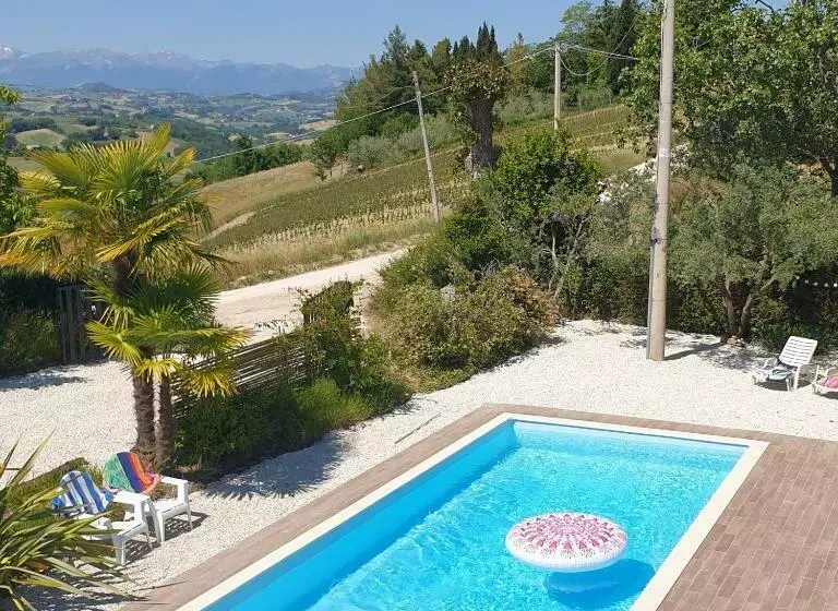 ベッドアンドブレックファースト Casale Di Maro