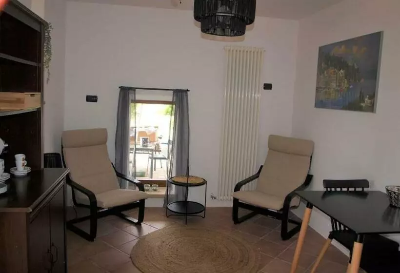 ベッドアンドブレックファースト Casale Di Maro