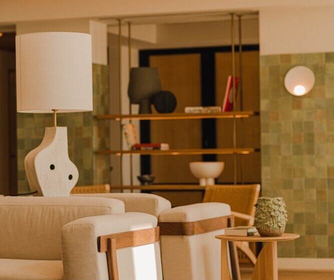 Hotelli Aethos Ericeira