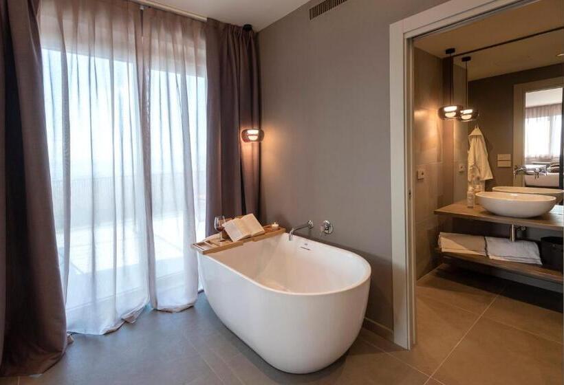 Отель Agriturismo Speziale Wine Resort