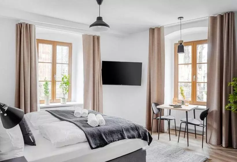 Limehome Zwickau Hauptmarkt