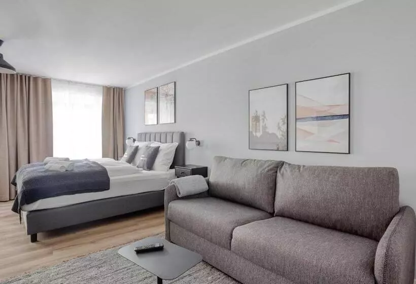 Limehome Zwickau Hauptmarkt