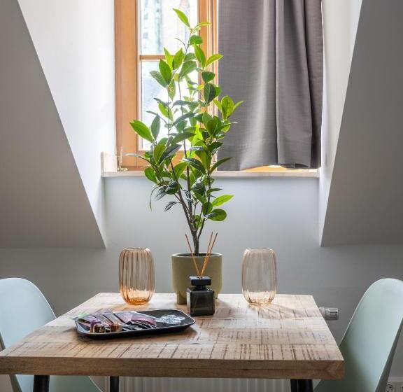 Limehome Zwickau Hauptmarkt