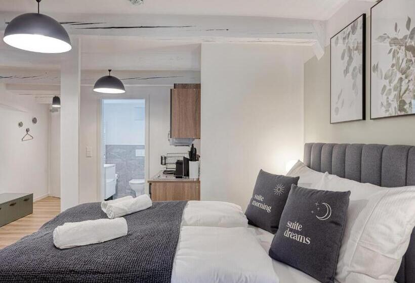 Limehome Zwickau Hauptmarkt