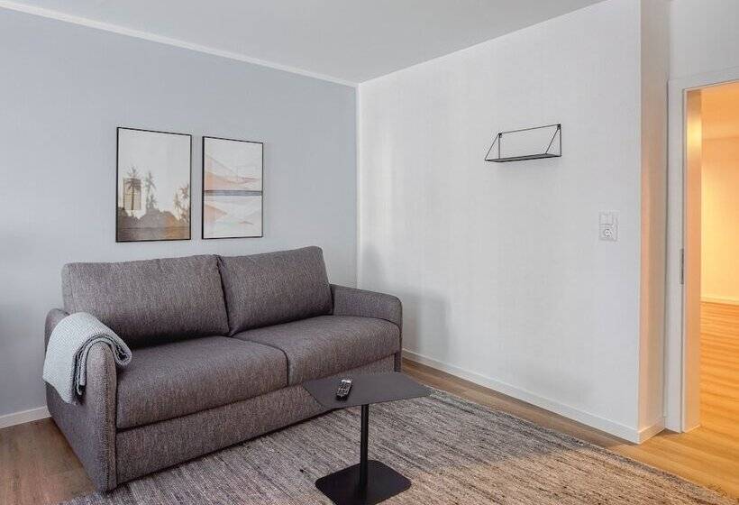 Limehome Zwickau Hauptmarkt