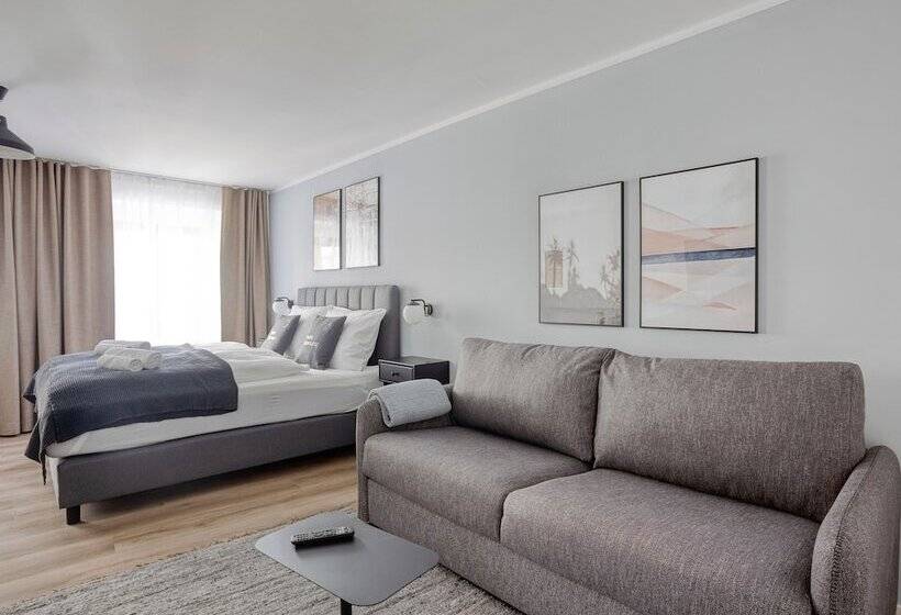 Limehome Zwickau Hauptmarkt