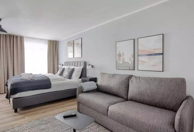 Limehome Zwickau Hauptmarkt