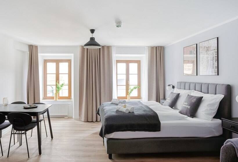 Limehome Zwickau Hauptmarkt