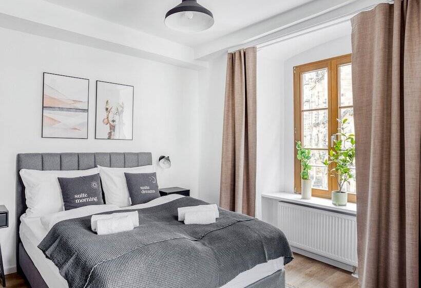 Limehome Zwickau Hauptmarkt