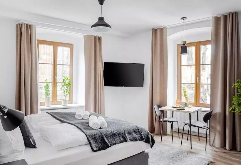 Limehome Zwickau Hauptmarkt