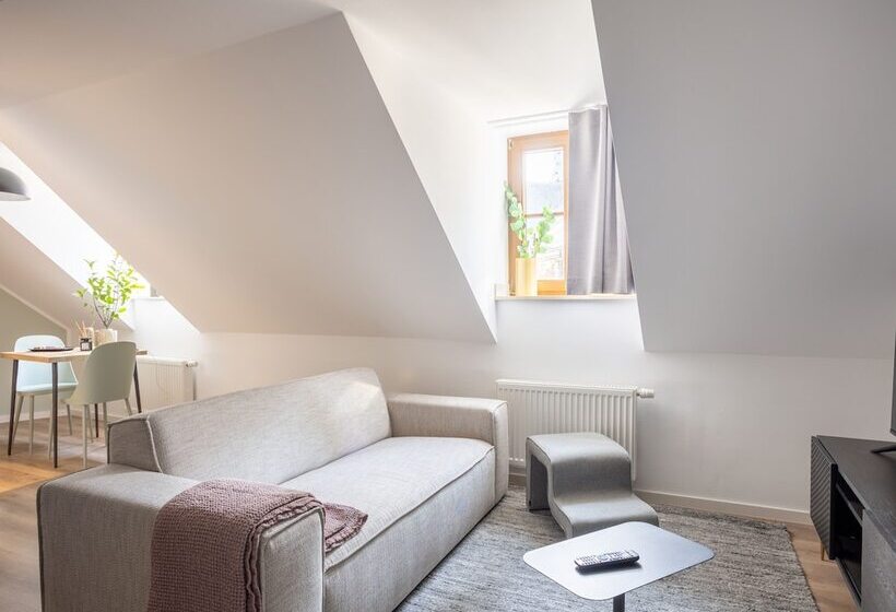 Limehome Zwickau Hauptmarkt