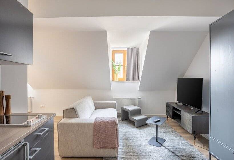 Limehome Zwickau Hauptmarkt