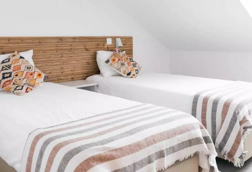Retkeilymaja Ferrel Surf House