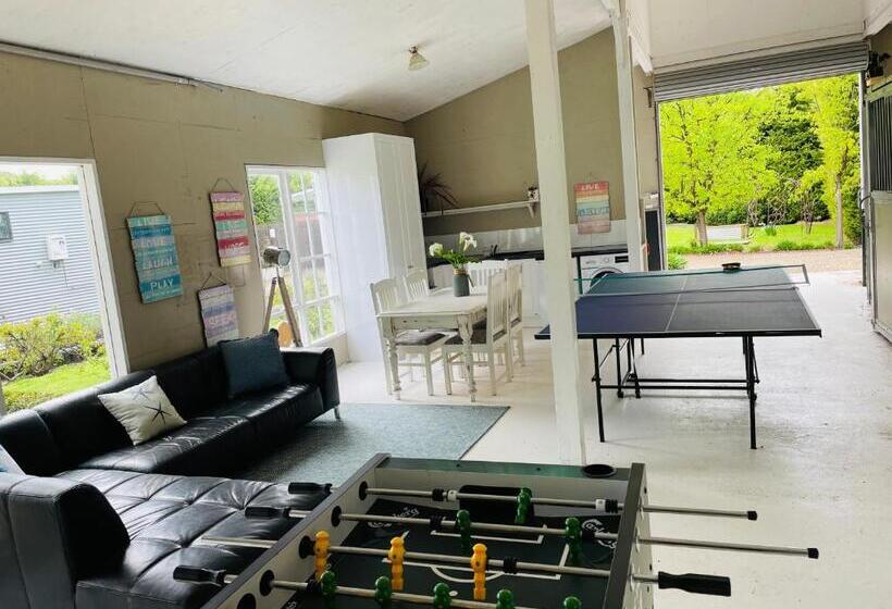 酒店 Farm Stay Maple Cottage At Wilindi Estate