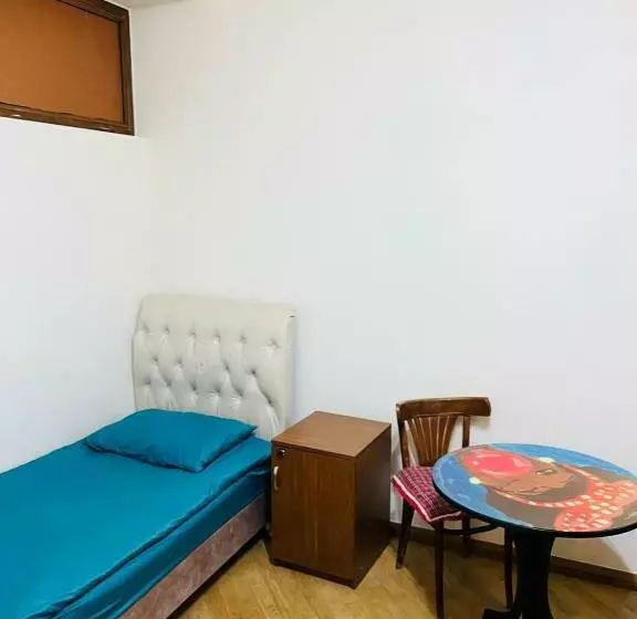 Arevahostel&apartment