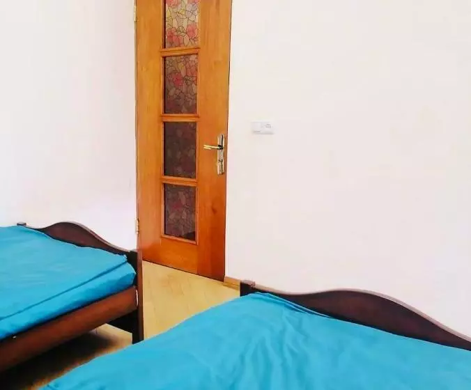 Arevahostel&apartment