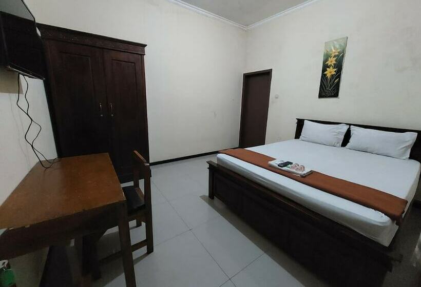 Hotel Kaja Guest House By Pesen Kamar