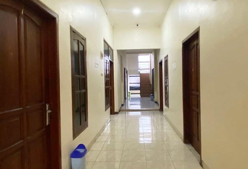 Hotel Kaja Guest House By Pesen Kamar