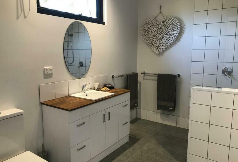 بنسيون Gillys Guesthouse