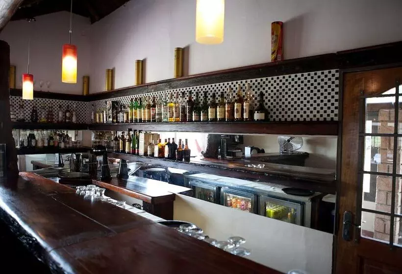 African Hills Safari Lodge & Spa