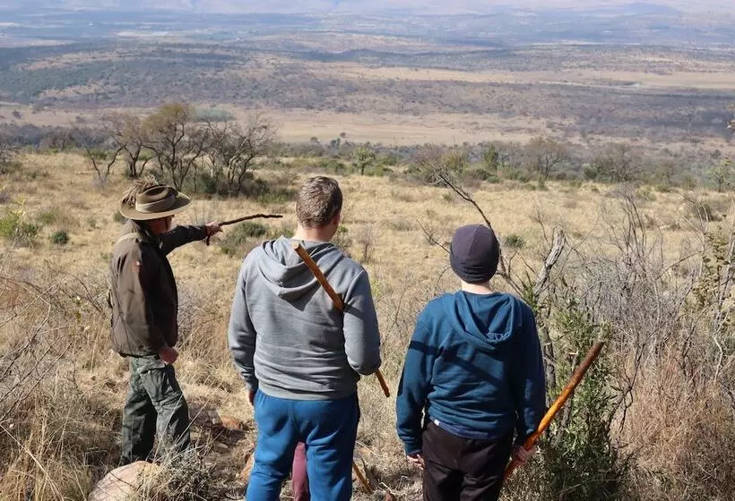 African Hills Safari Lodge & Spa