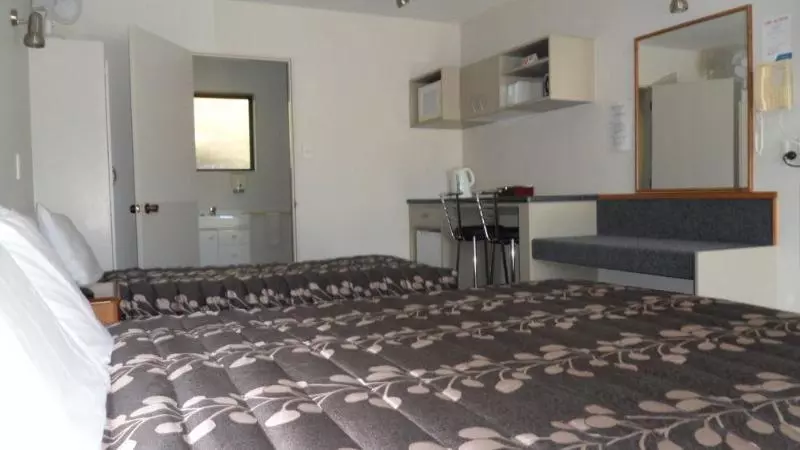 Arran Motel
