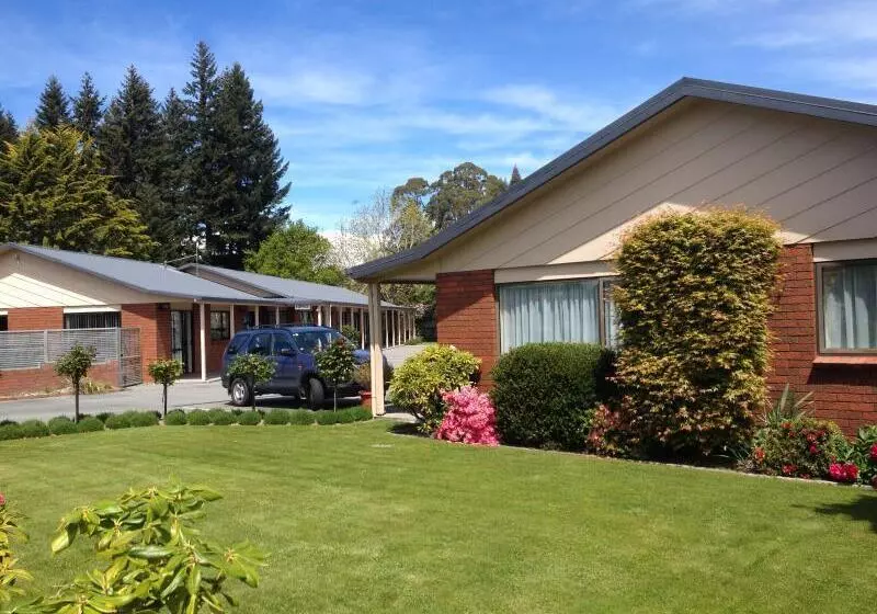 Arran Motel