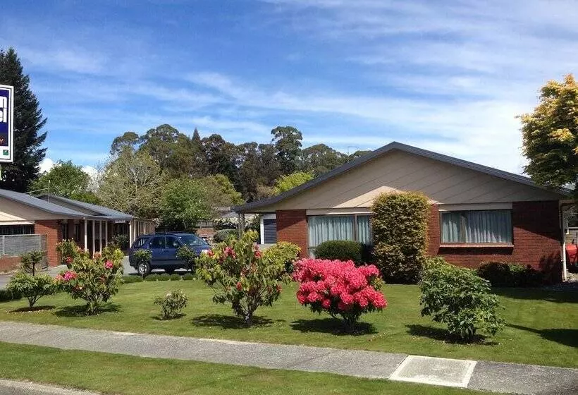 Arran Motel
