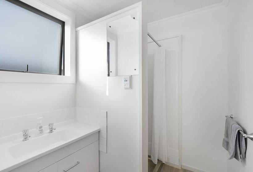 Asure Oakleigh Motel