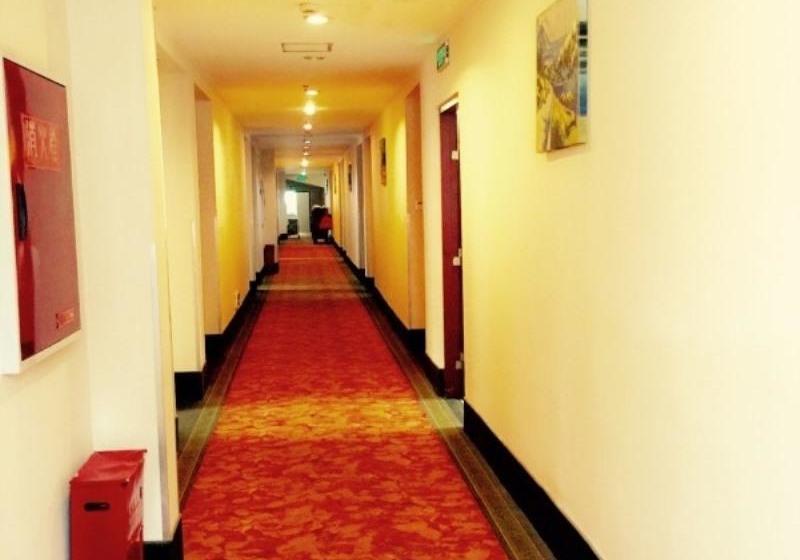 فندق Greentree Inn Chengdu Kuanzhai Alley Renmin Park