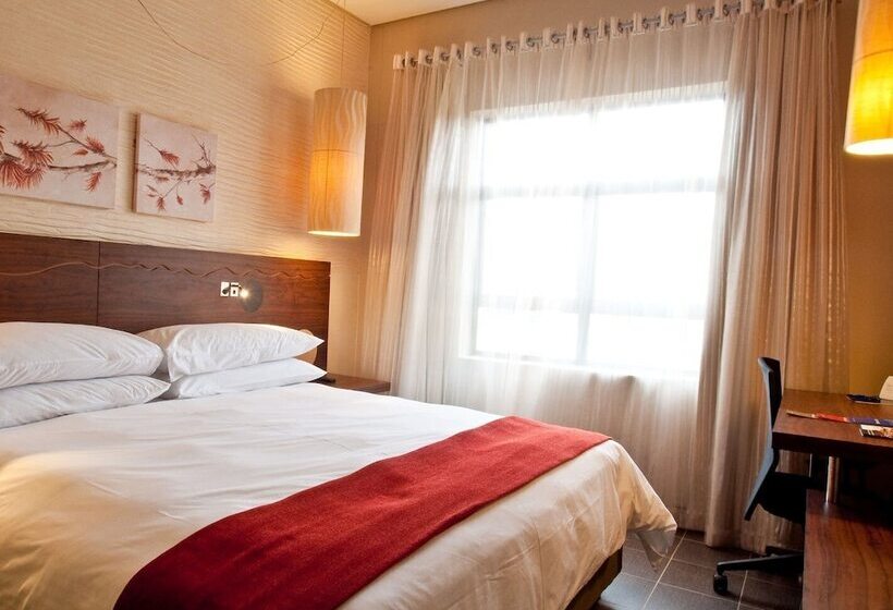 ホテル Peermont Metcourt At Umfolozi Empangeni