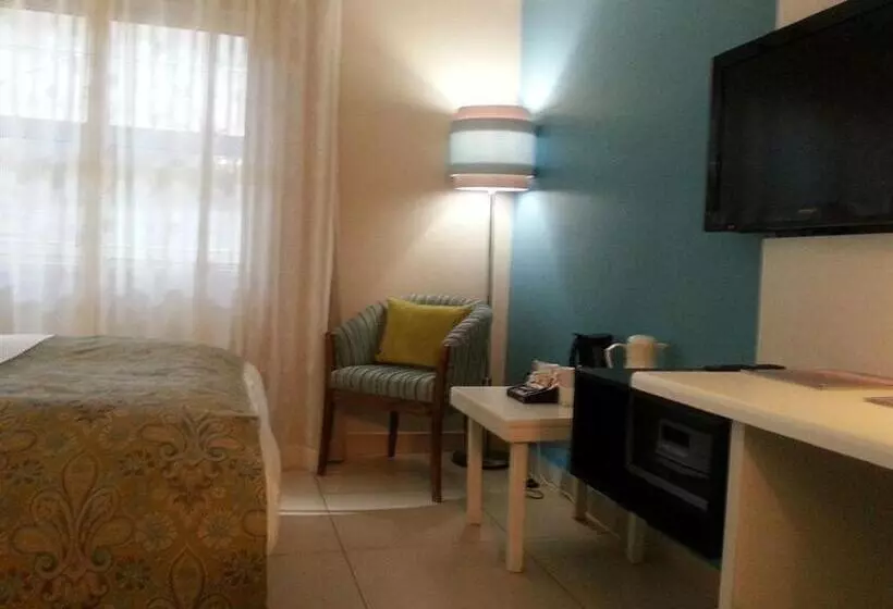 هتل Peermont Metcourt