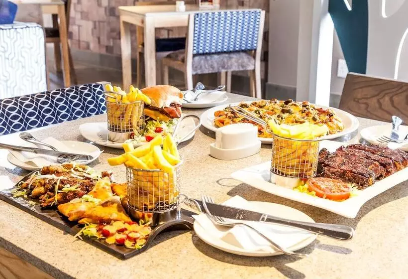 هتل Peermont Metcourt