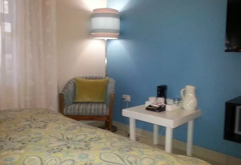 هتل Peermont Metcourt