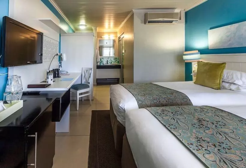 هتل Peermont Metcourt