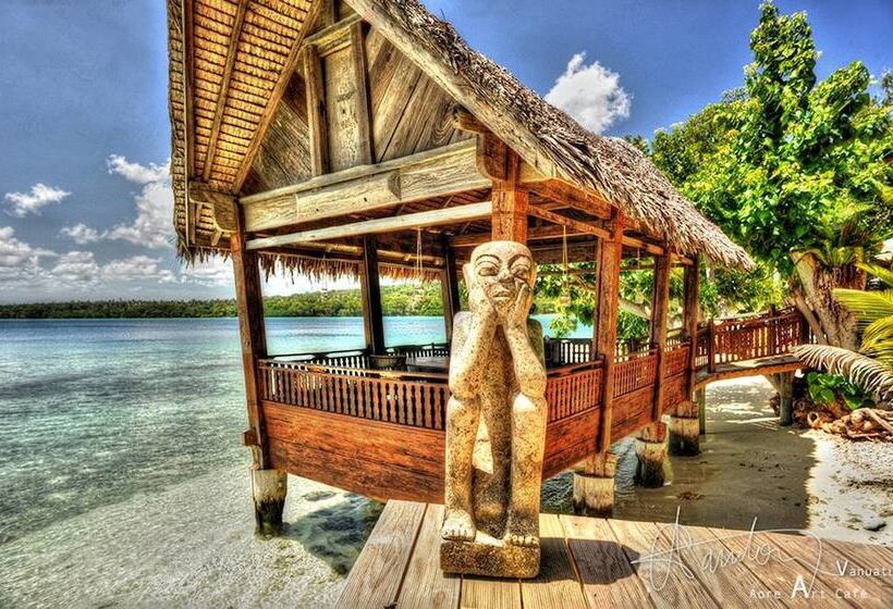 酒店 Ratua Private Island Resort