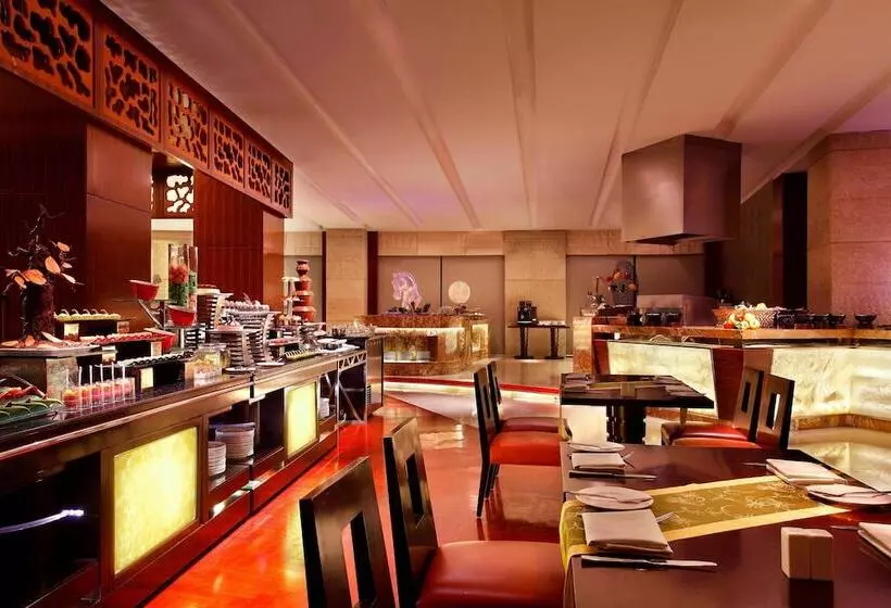 Отель Sheraton Jinzhou