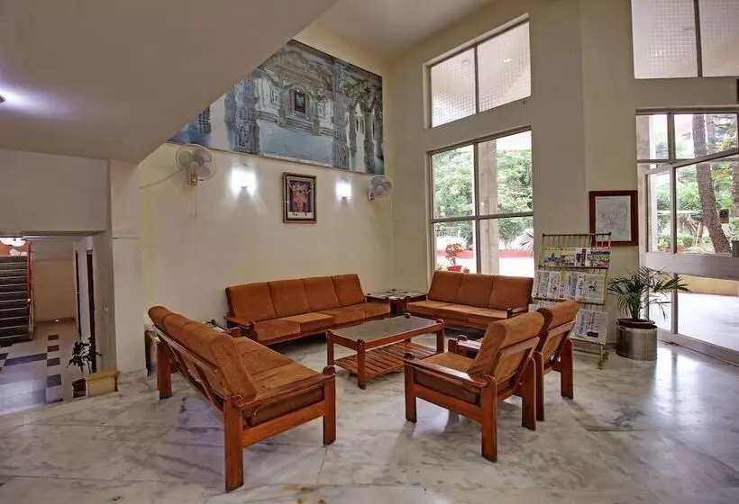 ホテル Sunset Inn Mount Abu With Swimming Pool