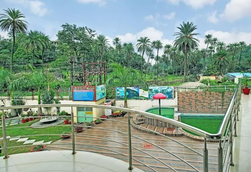 ホテル Sunset Inn Mount Abu With Swimming Pool