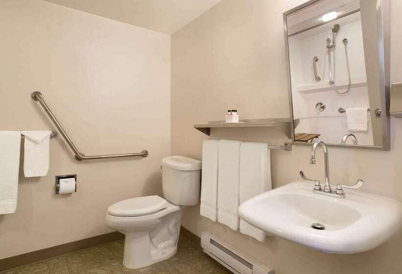 호텔 Super 8 By Wyndham Prince George