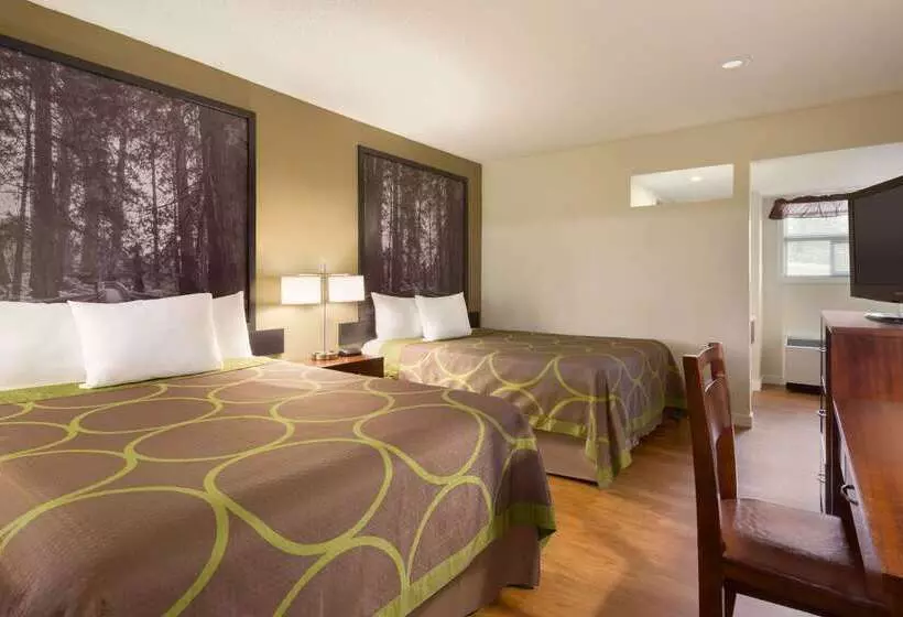 호텔 Super 8 By Wyndham Prince George