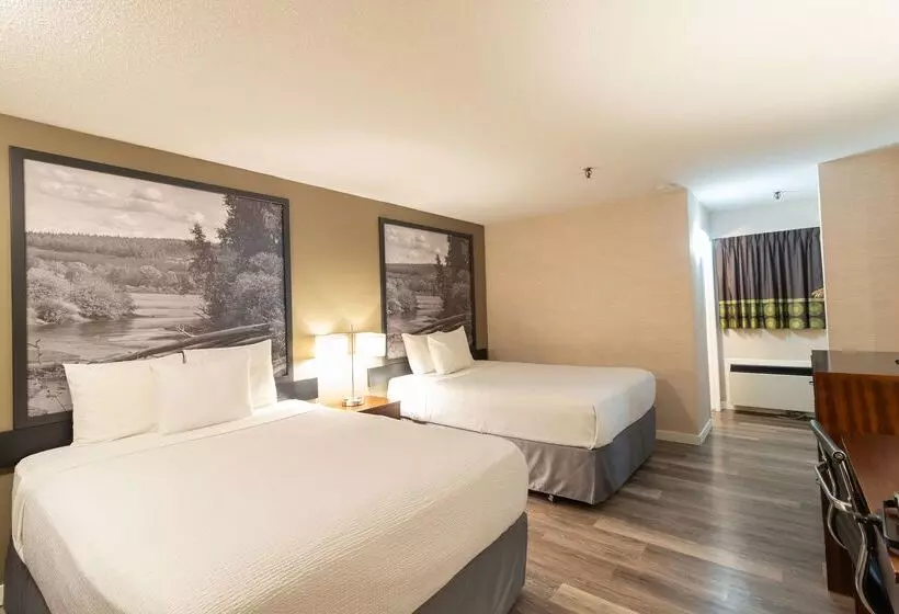 호텔 Super 8 By Wyndham Prince George