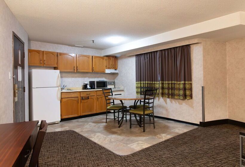 호텔 Super 8 By Wyndham Prince George