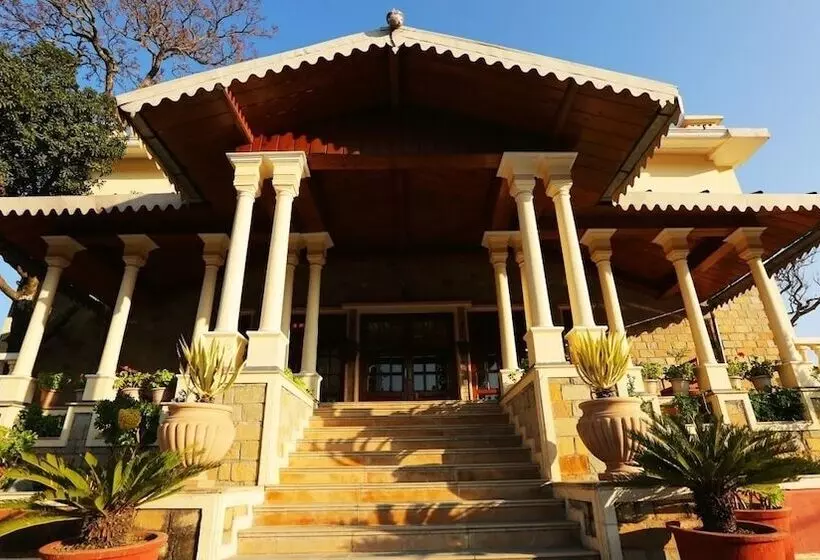 Hotelli Welcomheritage Windsor Lodge