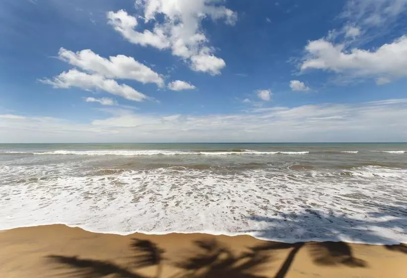 リゾートホテル Reef Villa